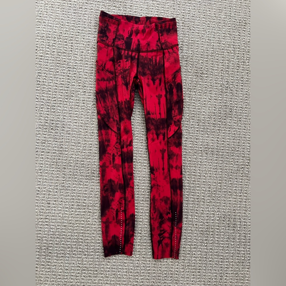 Lululemon Athletica Red and Black Patterned Leggings